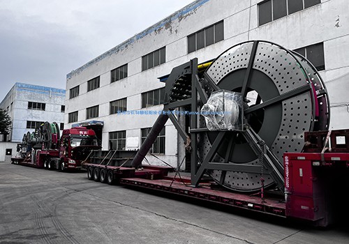 80KN与45KN软管绞车发货了